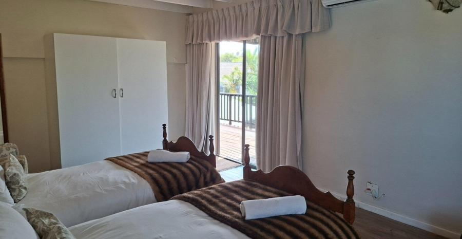 6 Bedroom Property for Sale in Blue Bend Eastern Cape